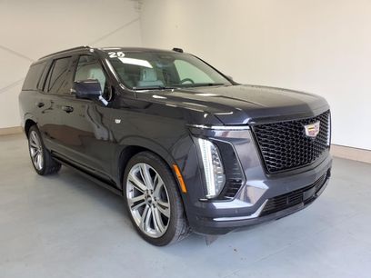 Certified 2025 Cadillac Escalade Sport Platinum w/ LPO, Floor Liner Package