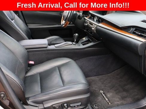Used 2013 Lexus ES 300h w/ Luxury Pkg FWD image 8