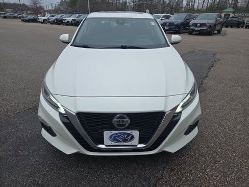 Used 2021 Nissan Altima 2.5 SV w/ SV Premium Package image 8