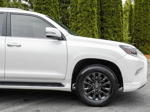 Used 2023 Lexus GX 460 Premium w/ Premium Package AWD/4WD image 14