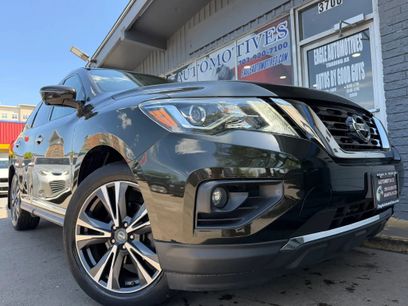 Used 2017 Nissan Pathfinder Platinum w/ Cargo Package