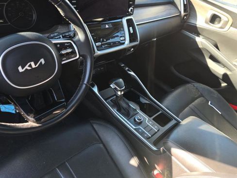 Certified 2023 Kia Sorento S w/ Panoramic Sunroof Package image 5