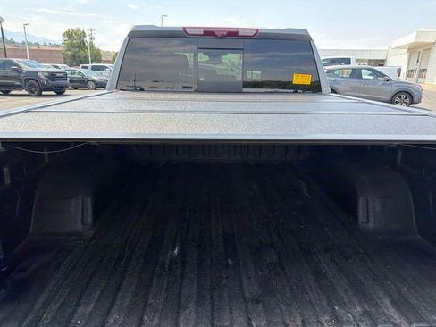 Used 2026 Chevrolet Silverado 1500 High Country AWD/4WD image 7