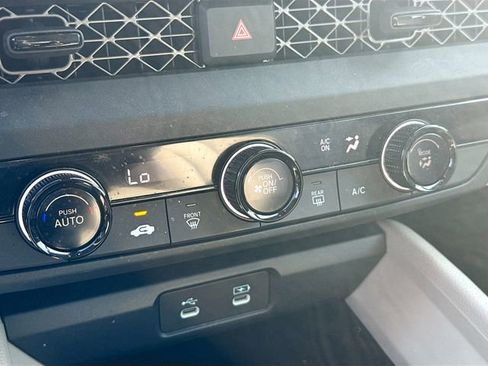 Used 2023 Honda Accord LX image 13