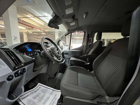 Used 2015 Ford Transit 150 XLT image 11