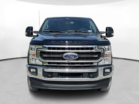 Used 2020 Ford F350 Lariat w/ Lariat Ultimate Package AWD/4WD image 3