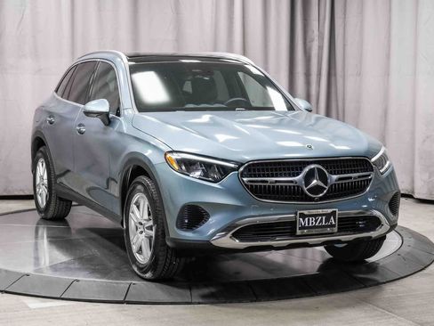 Certified 2026 Mercedes-Benz GLC 300 image 5