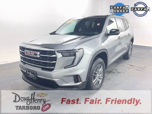 Used 2025 GMC Acadia Elevation image 1