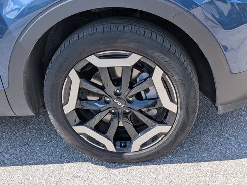 Used 2025 Kia Telluride S AWD/4WD image 11