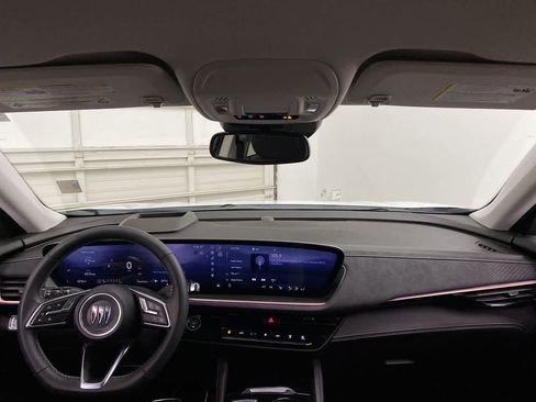 Used 2025 Buick Envision Sport Touring image 13