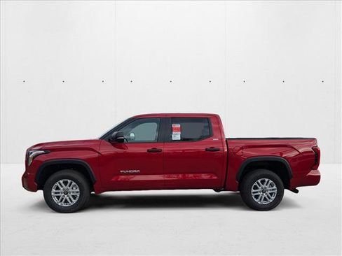 New 2025 Toyota Tundra SR5 image 5