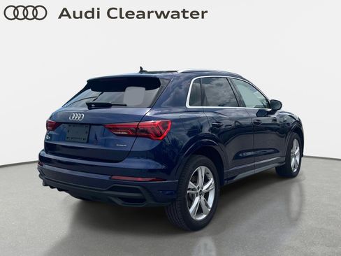 Used 2024 Audi Q3 2.0T Premium w/ Convenience Package AWD/4WD image 3