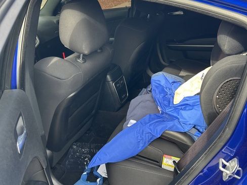 Used 2022 Dodge Charger Scat Pack image 9