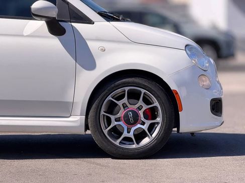 Used 2013 FIAT 500 Sport w/ Beats Audio Pkg FWD image 21