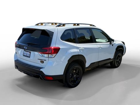 Used 2022 Subaru Forester Wilderness AWD/4WD image 5