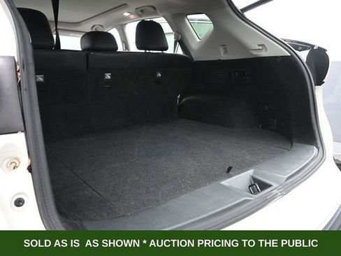 Used 2017 Nissan Murano S image 17