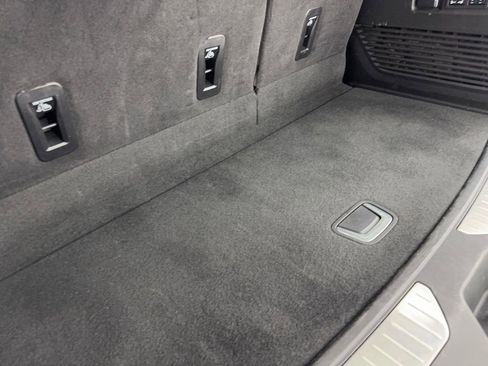 Used 2025 GMC Yukon Denali image 83