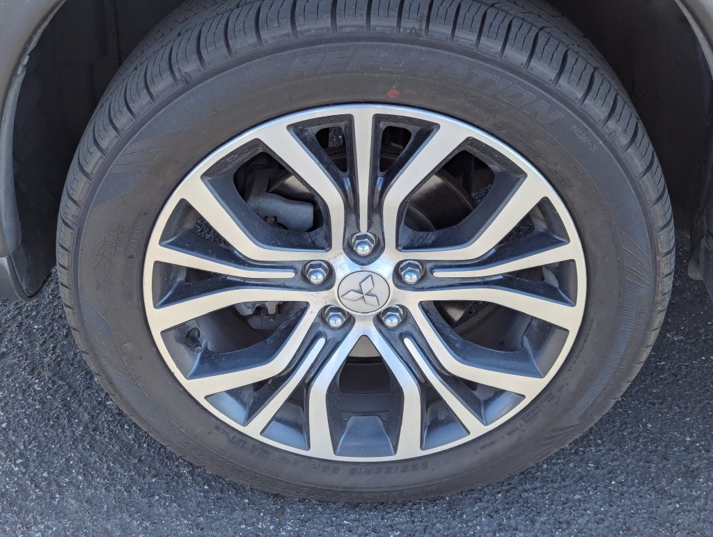 Used 2019 Mitsubishi Outlander Sport ES FWD image 13