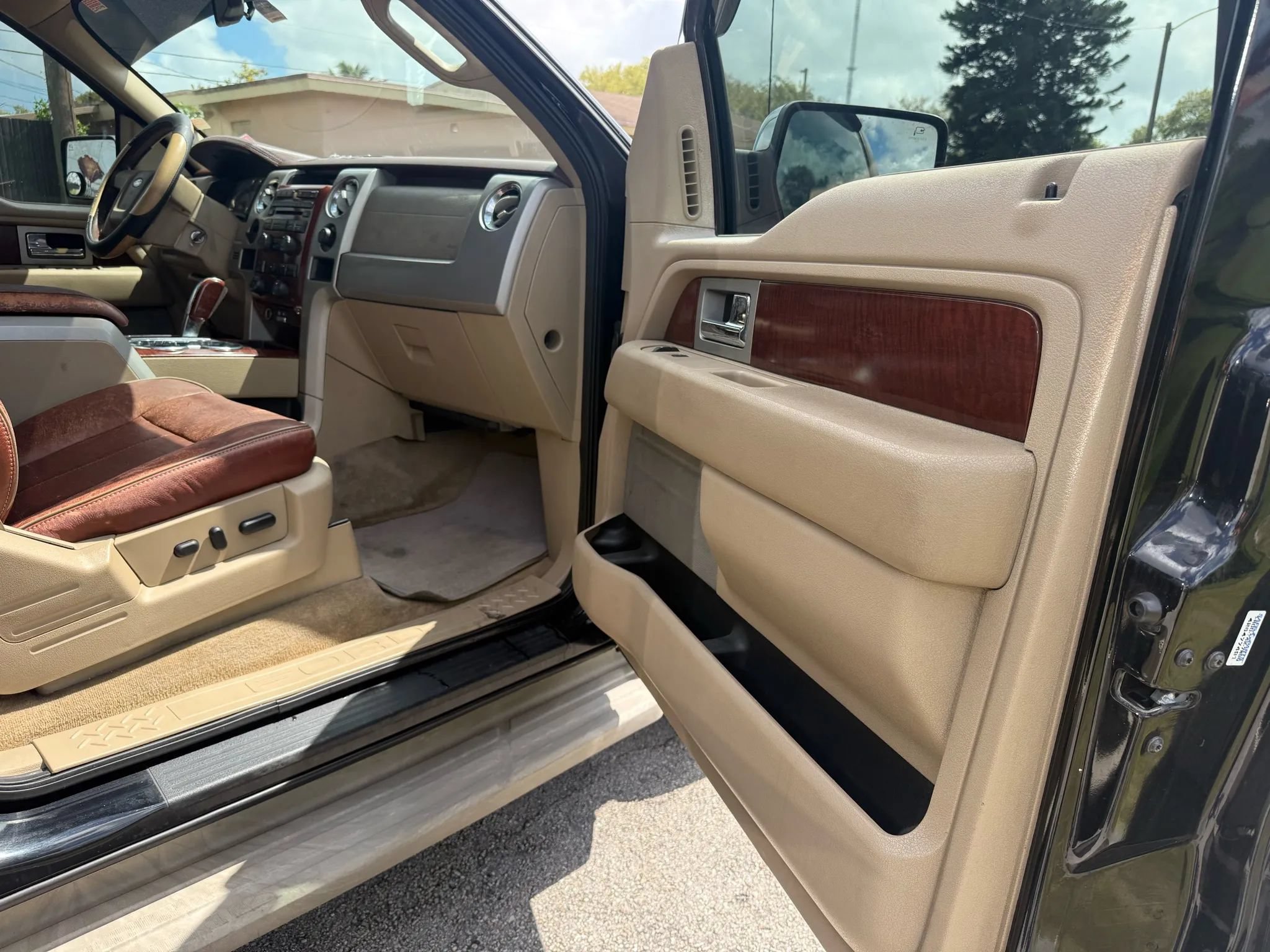 Used 2009 Ford F150 King Ranch RWD image 13