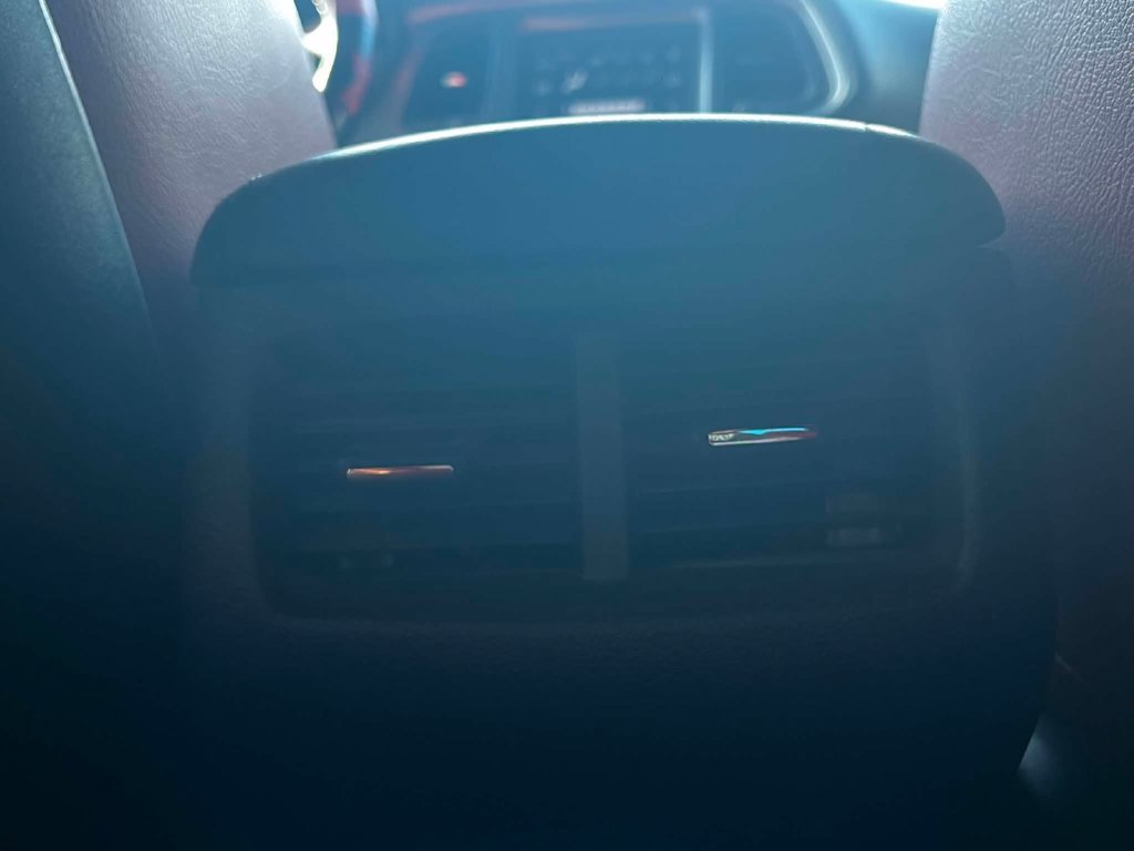 Used 2019 Dodge Challenger SXT RWD image 18