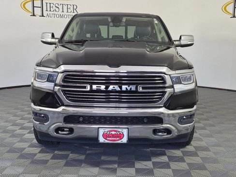 Used 2019 RAM 1500 Laramie AWD/4WD image 3