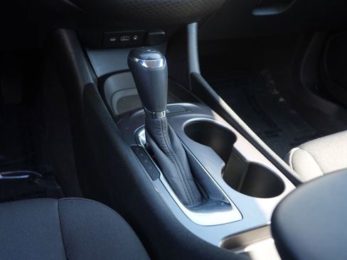 Used 2020 Chevrolet Malibu LS FWD image 23
