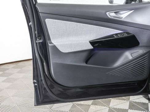 Used 2023 Volkswagen ID.4 2WD image 31