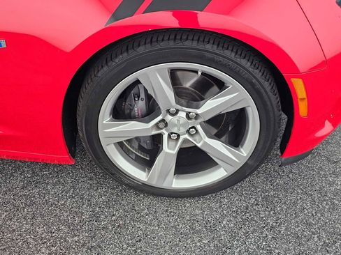 Used 2016 Chevrolet Camaro SS image 9