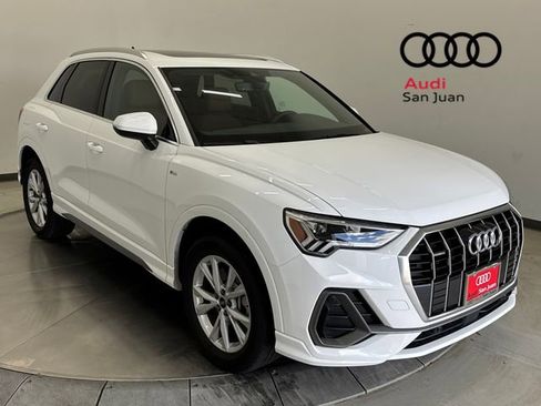Used 2025 Audi Q3 2.0T Premium w/ Convenience Package image 1