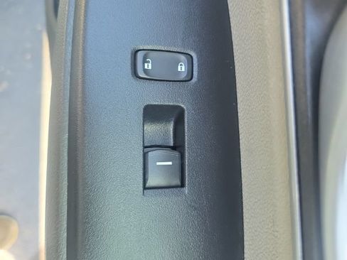 Used 2019 Honda CR-V EX image 31