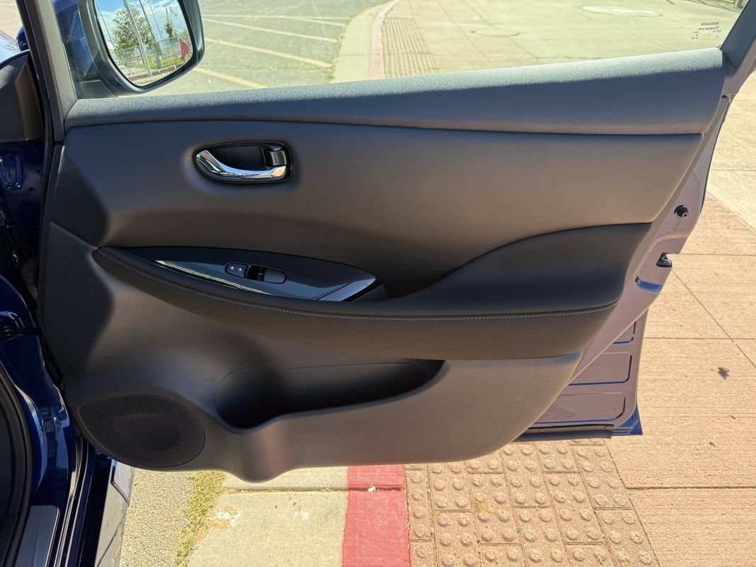 Used 2025 Nissan Leaf SV Plus FWD image 15
