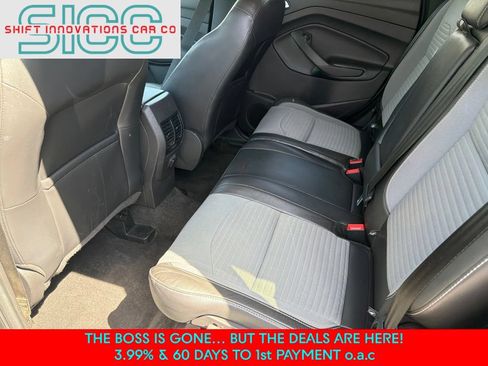 Used 2018 Ford Escape SE w/ SE Sport Appearance Package FWD image 21