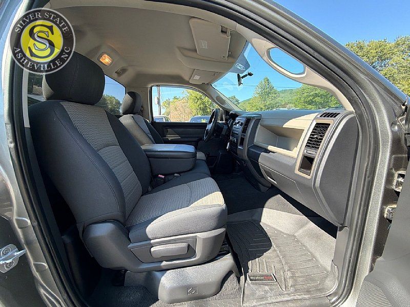 Used 2011 RAM 1500 Tradesman RWD image 14