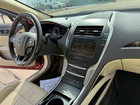 Used 2015 Lincoln MKZ Hybrid w/ Equipment Group 202A Reserve image 29