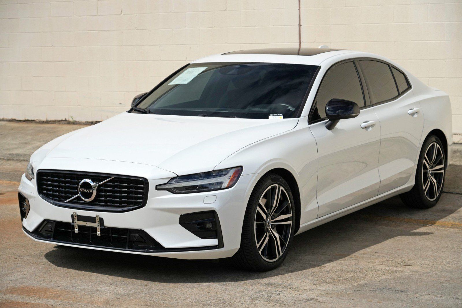 Used 2022 Volvo S60 B5 R-Design w/ Climate Package FWD image 45