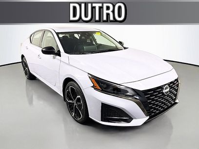 New 2025 Nissan Altima 2.5 SR w/ SR Premium Package