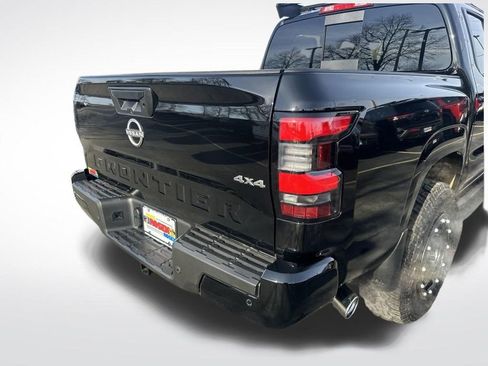 New 2025 Nissan Frontier SV w/ SV Convenience Package image 36