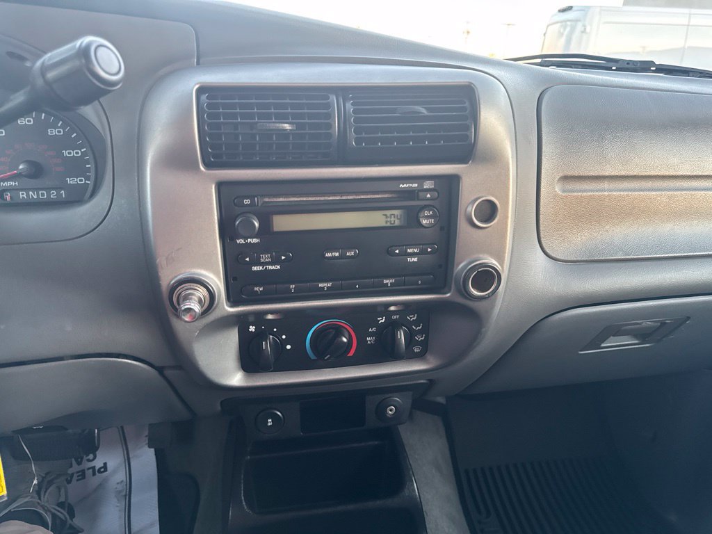 Used 2011 Ford Ranger XLT RWD image 19