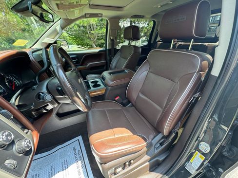 Used 2017 Chevrolet Silverado 1500 High Country AWD/4WD image 9