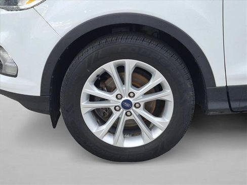 Used 2018 Ford Escape SE FWD image 20