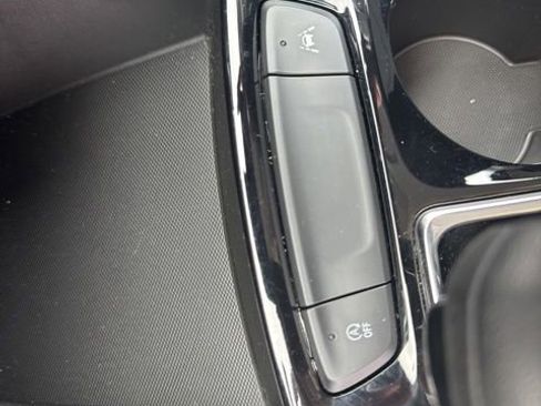 Used 2025 Chevrolet Trax ACTIV w/ Driver Confidence Package image 20