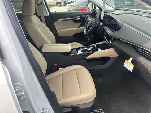 New 2026 Buick Envision Preferred image 27