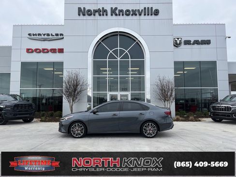 Used 2022 Kia Forte GT w/ GT2 Package image 2