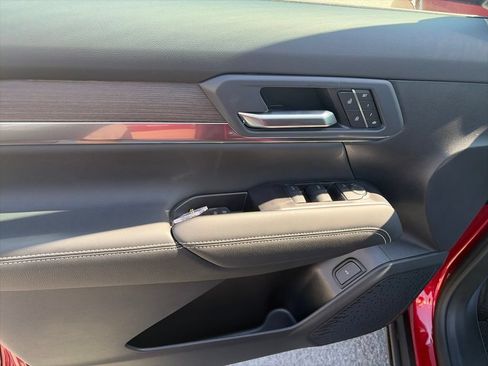 New 2027 GMC Terrain Denali AWD/4WD image 17