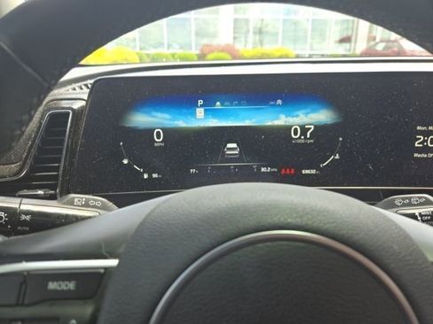 Used 2023 Kia Sportage SX FWD image 3
