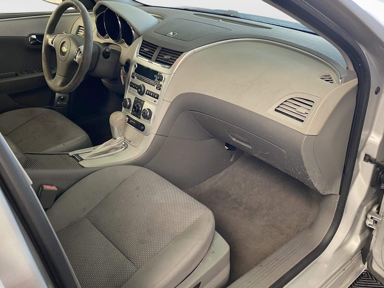 Used 2012 Chevrolet Malibu LS w/ LS Uplevel Package FWD image 7