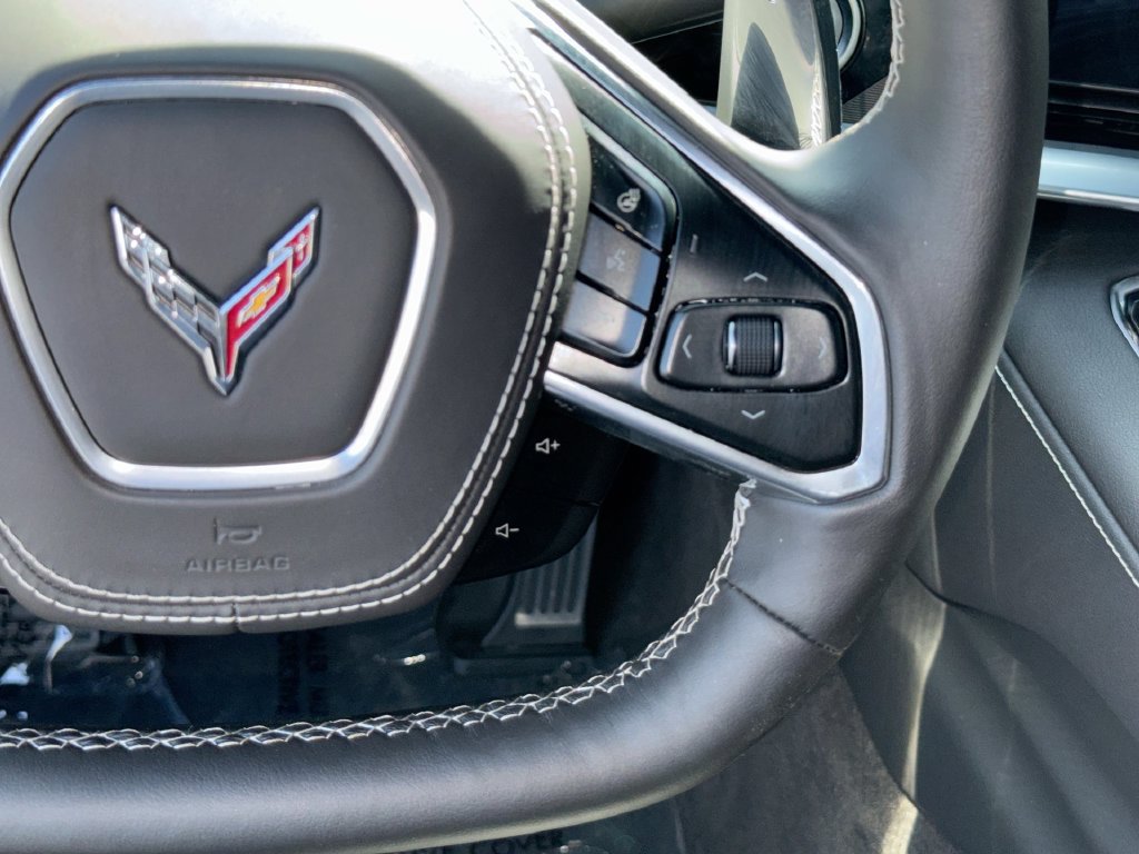 Used 2025 Chevrolet Corvette Stingray Preferred Conv w/ Z51 Performance Package RWD image 18