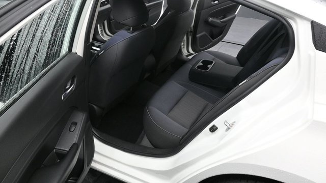 Used 2021 Nissan Altima 2.5 S FWD image 15