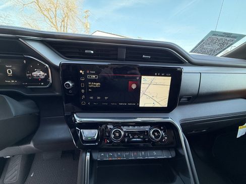 New 2026 GMC Sierra 1500 Denali w/ Denali Reserve Package image 28