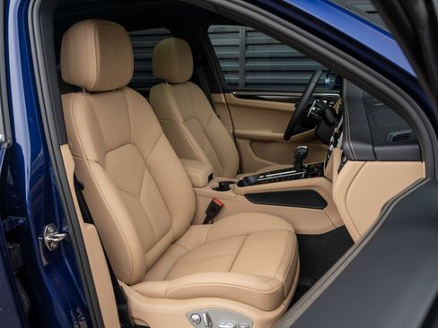 New 2026 Porsche Macan S image 38